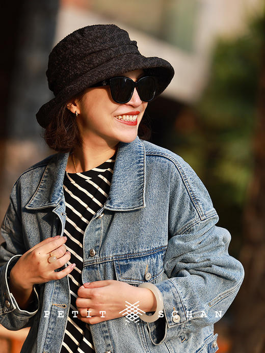 PETIT SCHAN小闪 CLO#743 Chic goers 潇洒客 棉混纺翻领经典牛仔外套 商品图1