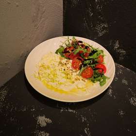 自制鲜奶酪意式蔬果沙拉