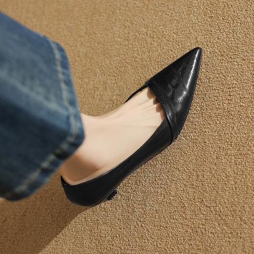 【预售5天】尖头小猫跟春夏季新款时装鞋真皮百搭气质显瘦高跟工作鞋YS&0121 商品图4