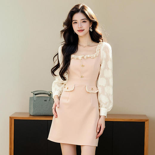 大码女装2025春季气质方领连衣裙胖妹妹木耳边时尚拼接裙子9951856859 商品图1