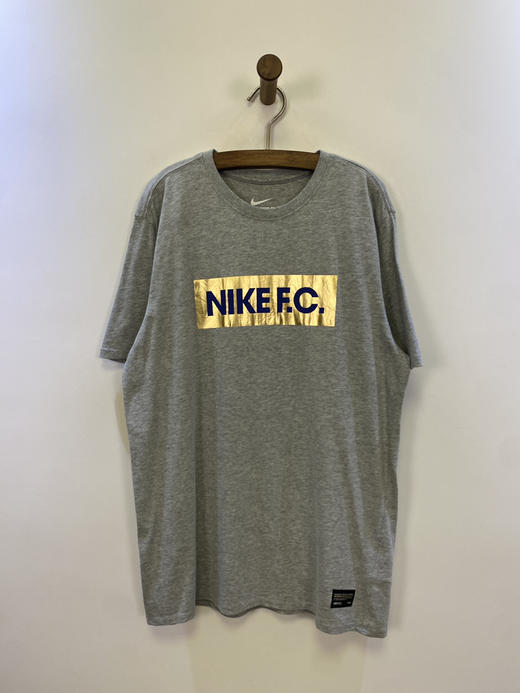 NIKE 耐克 FC 足球俱乐部 短袖T恤 _SST(L) 商品图0