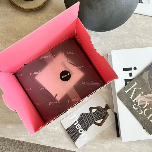 【3月3日 上午12:30 秒杀】纯原 Theory 真丝丝绒蝴蝶结 发圈马尾圈 礼盒装 商品图10