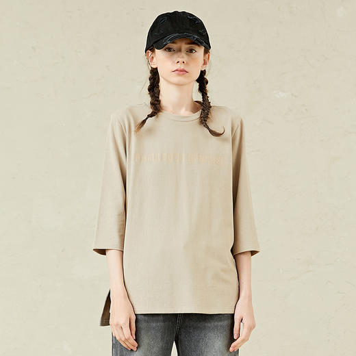 famecoco范可儿纯棉七分袖t恤女秋印花开叉体恤休闲上衣D221BB301 商品图1