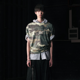 GOODBAI 916 logo仿珍珠绣撞色满印迷彩oversize短袖T恤