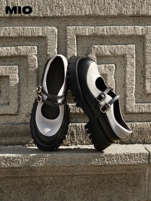 MIO米奥 2025春季新款厚底皮带扣设计玛丽珍鞋酷感学院风休闲鞋 商品图0