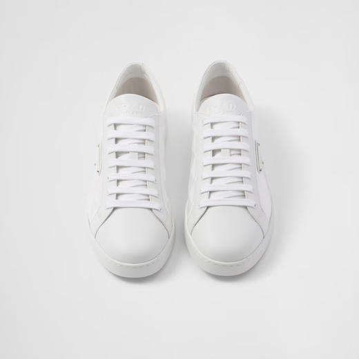 PRADA 普拉达 男士珐琅三角形徽标皮革休闲运动鞋 白色 2EE376 3LNW F0009 商品图1