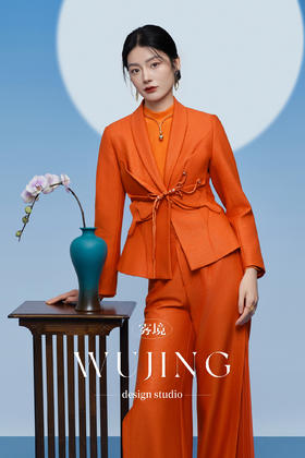 3205220 醉日焦橙 进口亮丝斜纹料外套 雾境