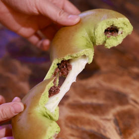 抹茶红豆麻薯贝果