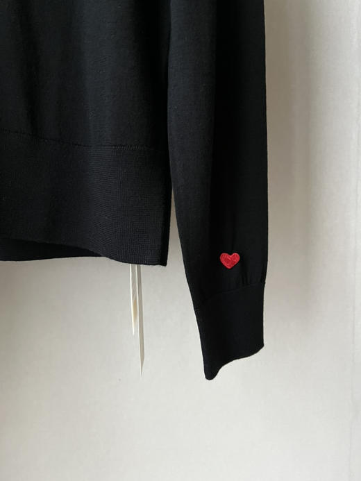 【叠穿魔法】噢蜜ooomeoo藏肉版爱心刺绣羊毛开衫“腕间情书💌” 商品图7