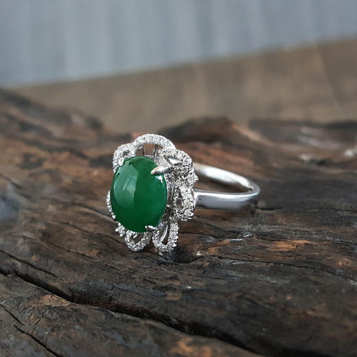 【天然正品】AU750精品白金镶天然糯冰种满绿蛋面翡翠戒指18号（戒圈可改）中性款：4980！270225JJ03 商品图3