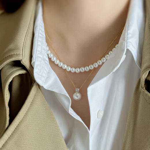 【品牌授权】BAOFANDI宝梵迪 2025新款珍珠项链礼盒三件套/三八女神节好礼 珍珠项链+珍珠耳钉+珍珠手链）+礼袋+质保卡*1+证书*1 商品图3