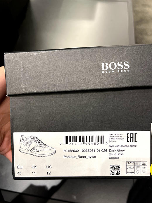 HUGO BOSS/胡戈波士 男士系带圆头透气运动休闲鞋 商品图2