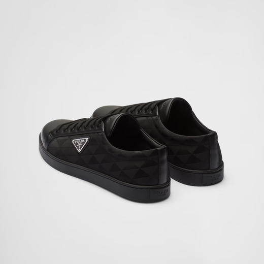 PRADA 普拉达 男士珐琅三角形徽标皮革休闲运动鞋 黑色 2EE376 3LNW F0002 商品图2