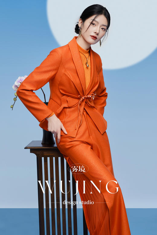 3205220 醉日焦橙 进口亮丝斜纹料外套 雾境 商品图2