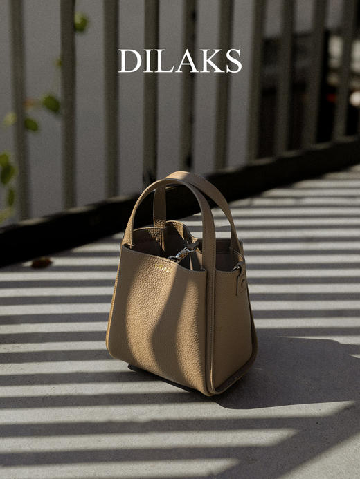 DILAKS迪莱克丝2024年冬季真皮手提小包轻奢水桶包精致通勤斜挎包 商品图0