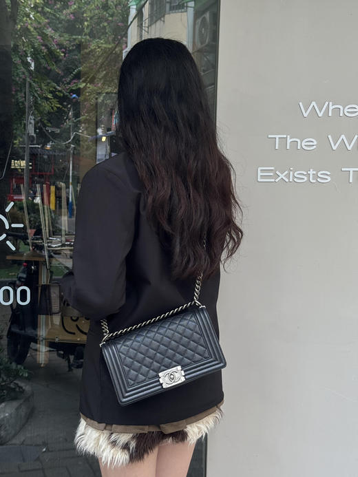 Chanel leboy 中号黑银 荔枝皮 斜挎包 商品图0