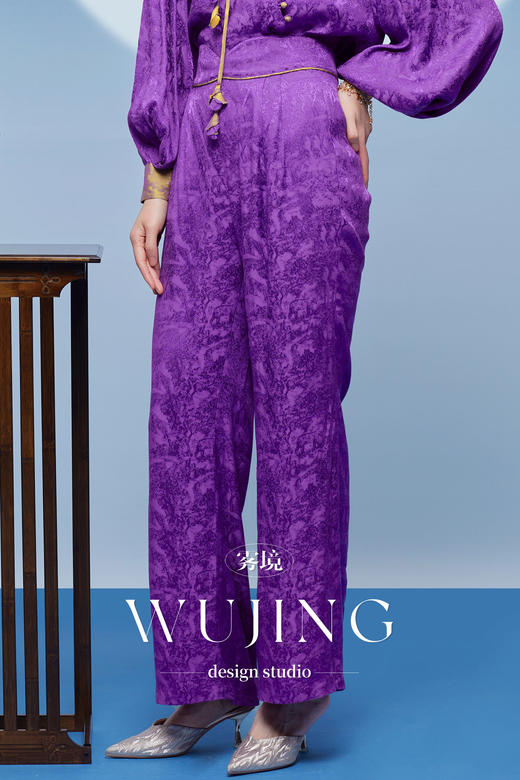 3205153 紫金梦雨 进口醋酸人丝提花缎裤子 雾境 商品图0