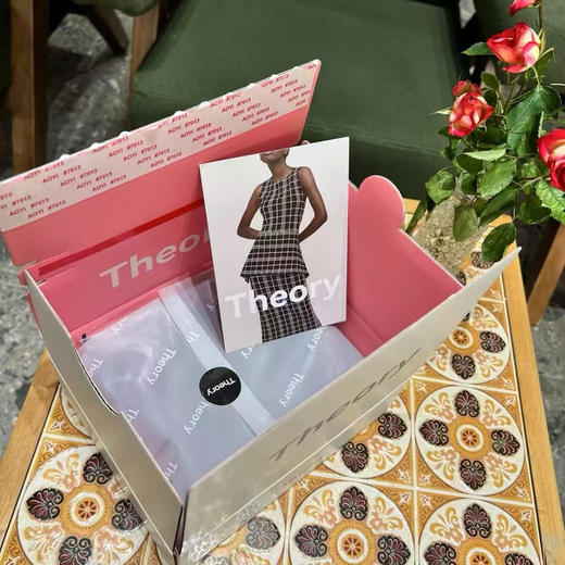 38节礼物，正品Theory高颅顶防滑丝绒发箍，颜色：优雅黑，酒红色，丝雾棕 商品图6