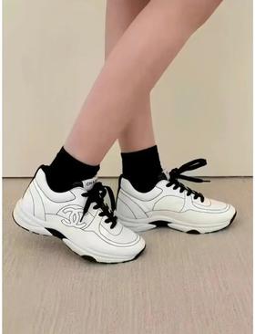 莞产香奈儿25C漫画运动鞋休闲板鞋二次元风会其实之前看网图的时候我还觉得不是很好看（HC）