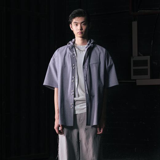 GOODBAI 916 条纹连帽仿珍珠扣口袋oversize短袖衬衫 商品图0