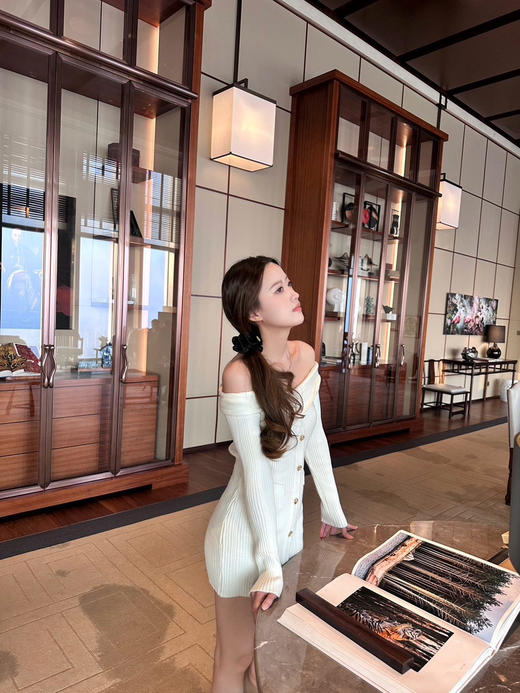 【3月3日 上午12:30 秒杀】纯原 Theory 真丝丝绒蝴蝶结 发圈马尾圈 礼盒装 商品图14