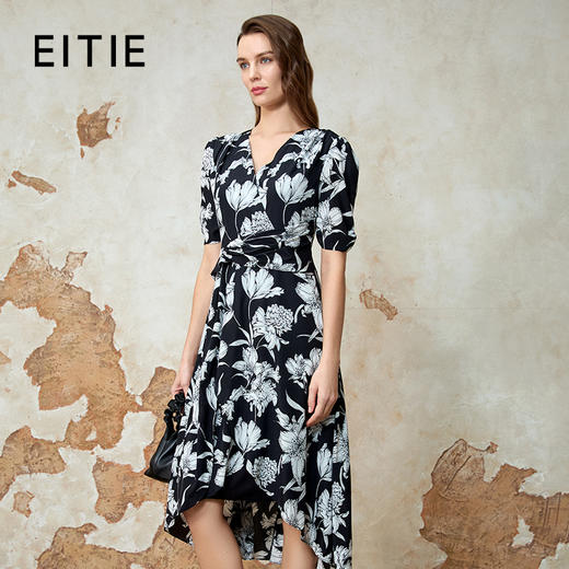 EITIE爱特爱V领不规则收腰显瘦印花连衣裙夏季新款8207934 商品图0
