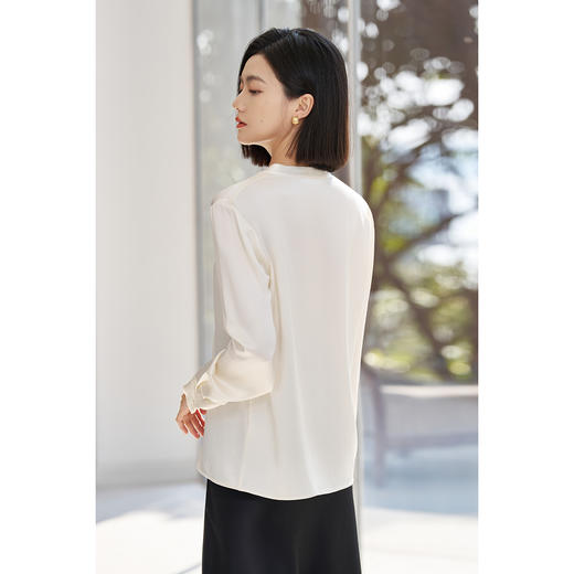 剩M/XXL 轻奢醋酸衬衫 米思阳2026春季新款优雅百搭宽松显白衬衣女5593 商品图2