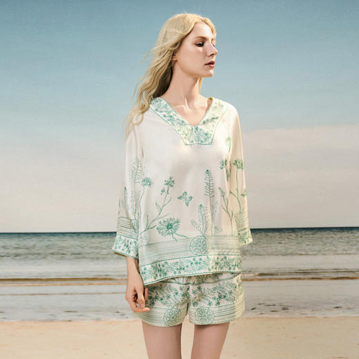 Soloseta女士真丝海边度假风睡衣套装桑蚕丝长袖短裤印花2025年秋 商品图3