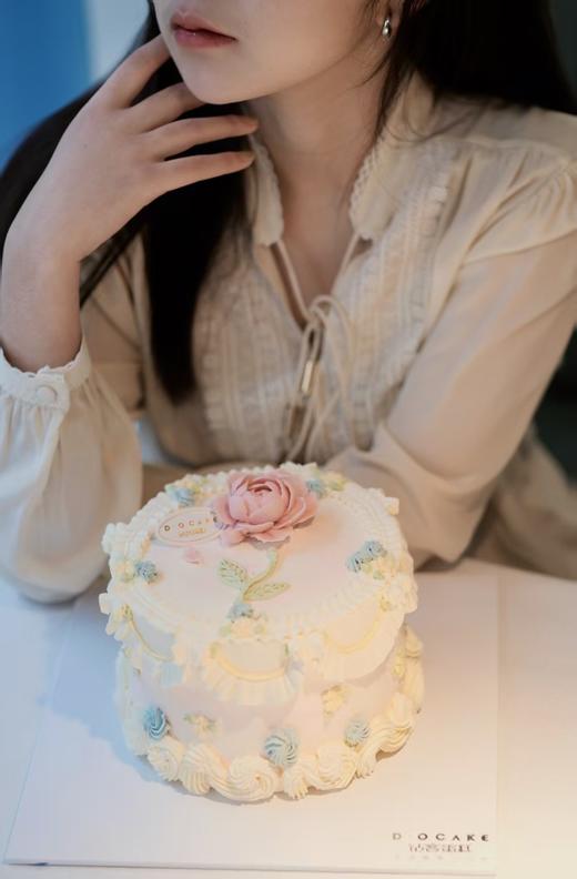 新品“艾米丽”提前一天预定 商品图3