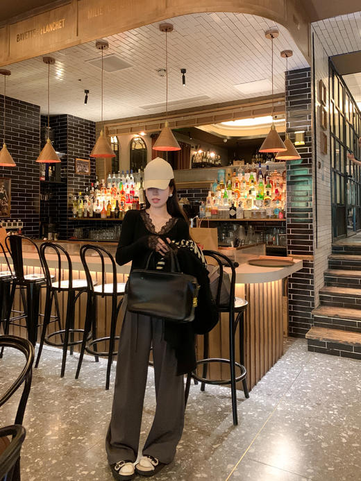 <曾小咸推荐>2色蕾丝边领打底衫 商品图12