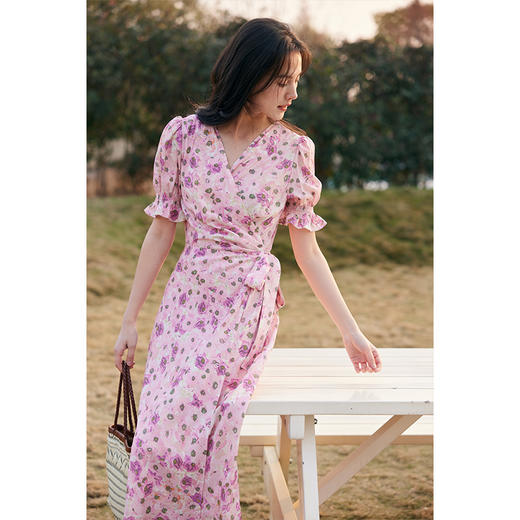 HeyDress法式油画碎花连衣裙女夏季抽褶收腰设计裹身裙泡泡袖裙子 商品图2