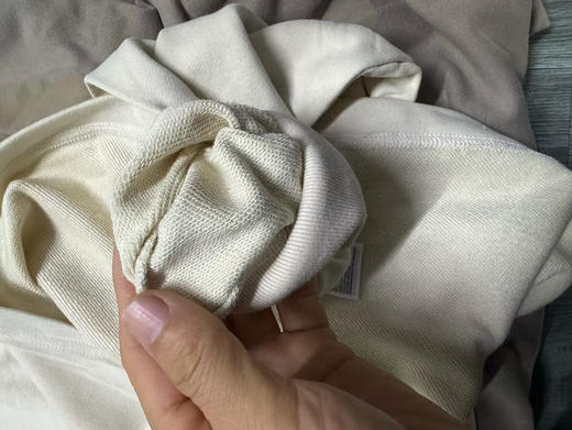 正品Gap2025新款LOGO宽松法式圈织软卫衣
秋季新款字母logo休闲长袖T恤简约百搭经典上衣
三个色 商品图12