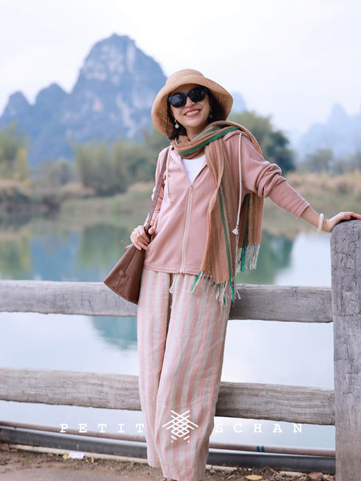 PETIT SCHAN小闪 CLO#753 take a deep breath 深呼吸 轻运动肌理感圈圈纱拉链连帽卫衣外套 商品图5