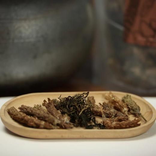 【散结汤包】夏枯草 猫爪草 蒲公英 郁金；清肺养肺，消结乳房甲状腺，除结节 商品图1