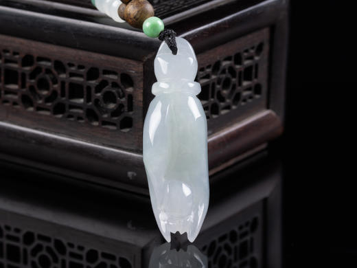 XY0077原创沉香+翡翠佛手掌上明珠挂件 商品图2