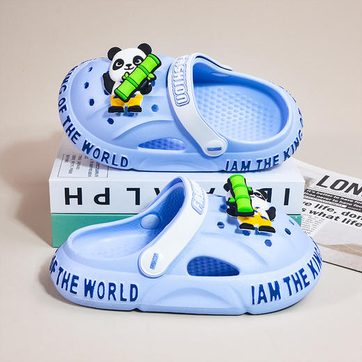 【可旋转熊猫滴塑！纵享趣味童年】夏季新款儿童洞洞鞋防滑软底外穿室内可旋转沙滩包头小孩凉拖鞋男。ry 商品图4