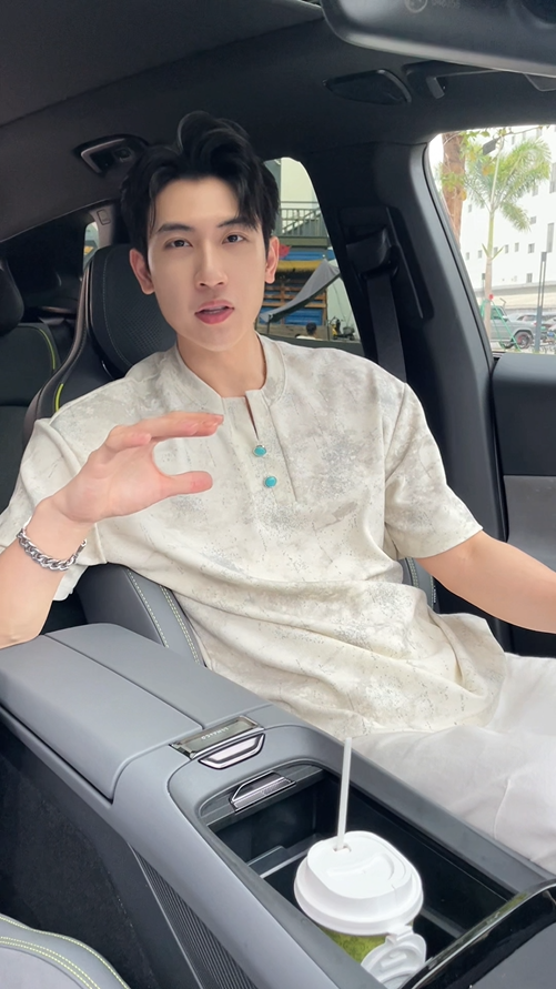 T2589夏季新款时尚个性韩版扎染纽扣小V领短袖T恤简约百搭慵懒套头上衣