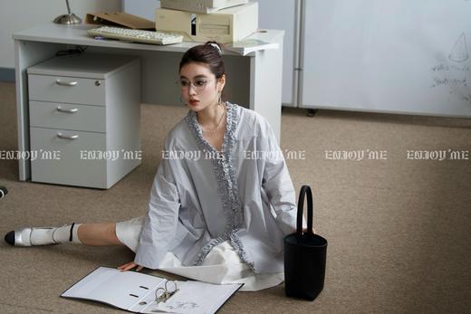 【门店同款】ENJOY春季盐貌似糖两面穿荷叶边衬衫 161848387 商品图9