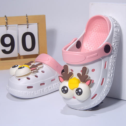 【出门也能萌翻朋友圈】儿童拖鞋夏季女童室内外防滑包头洞洞鞋鞋卡通宝宝凉鞋软底儿童女。ry 商品图0