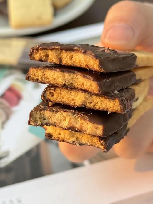 沪京深人均2K➕**日料店的选择！【zestmake限定kiri芝士白脱曲奇饼干/奶香芝士巧克力曲奇】Kiri奶酪和艾许黄油的神奇碰撞，细腻丝滑，一口沦陷！✅低甜巧克力芝士曲奇，美味解馋、健康没负担 商品图1