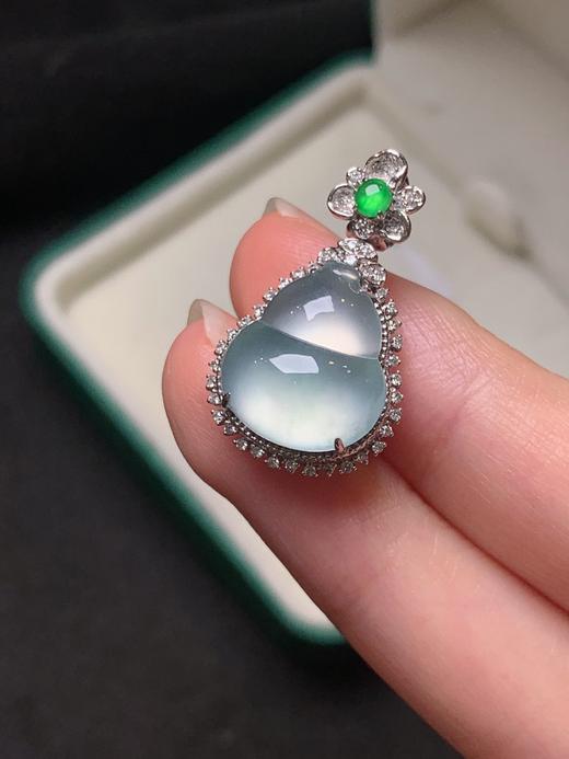 葫芦翡翠吊坠 商品图0