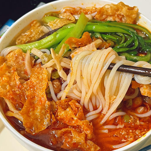 广西桂林手工做螺蛳粉  健康无添加  真正筒骨螺蛳柴火熬制  真材实料  酸辣过瘾，开胃爽口 商品图2