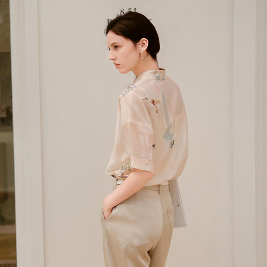 谜底微透衬衫七分袖女2025夏季新款复古风提花合体衬衣256MC6008 商品图2