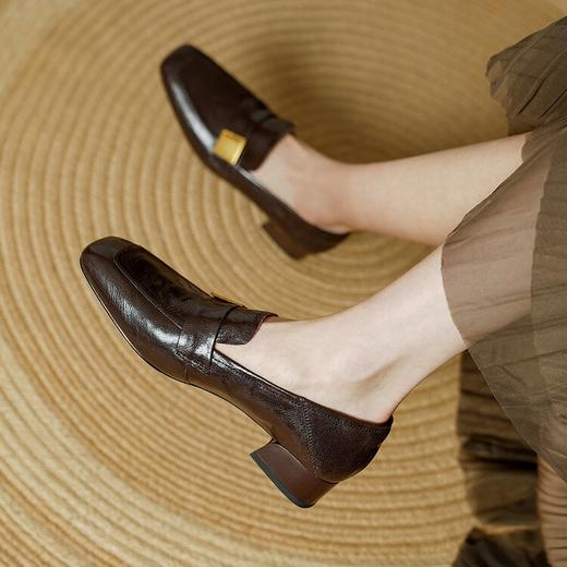 【预售5天】巨好穿复古洋气法式乐福鞋女方头粗跟深口羊皮单鞋PS&PS3080 商品图2