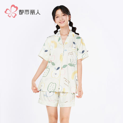 都市丽人超值精选女士特价棉质短袖套装薄牛奶丝拉架短袖类LHH1A4 商品图1