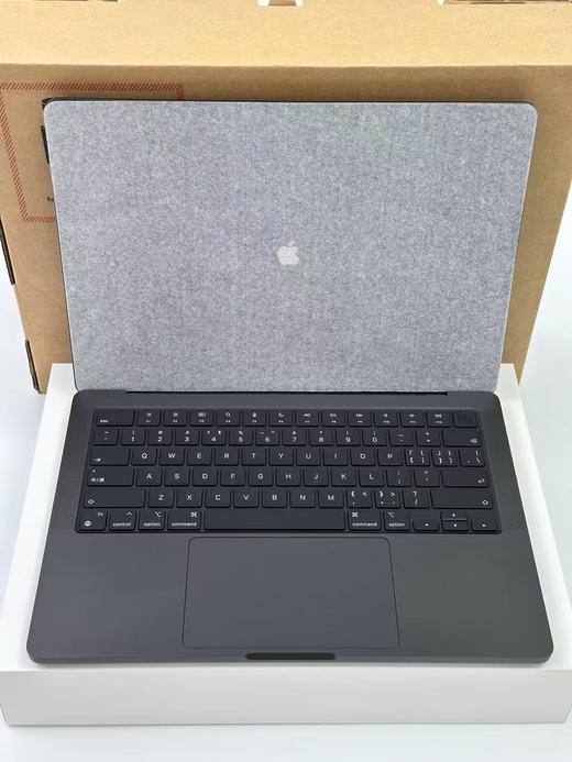 编号GF14M3-2023款-MacBook Pro-14寸笔记本电脑 配置：M3 Pro-11核CPU+14核GPU-16G内存-512G固盘+14寸3K超清屏 价格：9999【官网原价16999】 商品图0