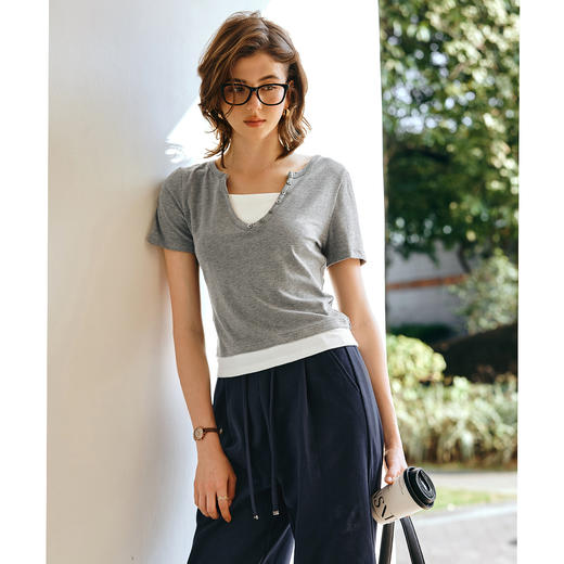 Olrain欧芮儿2025夏季新款假两件正肩设计简约休闲修身显瘦T恤女 商品图3