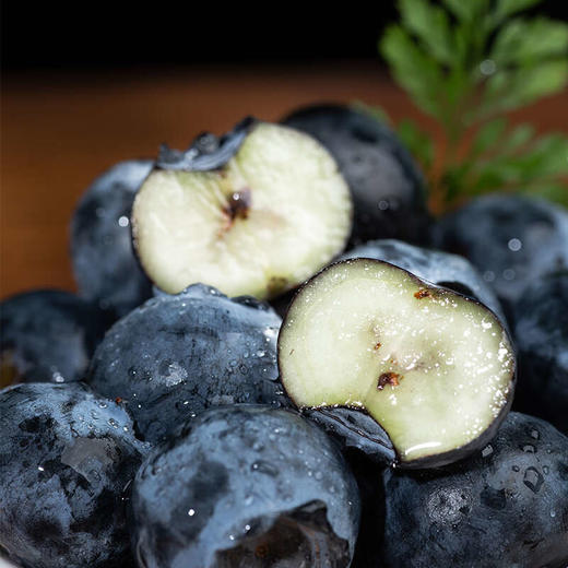 【尝鲜#新疆直发】踏沙寻莓   新疆喀什蓝莓   顺丰空运   下单后3-5天发货 商品图1