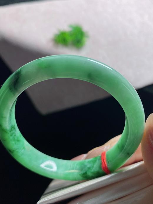 53正圈翡翠手镯 商品图2