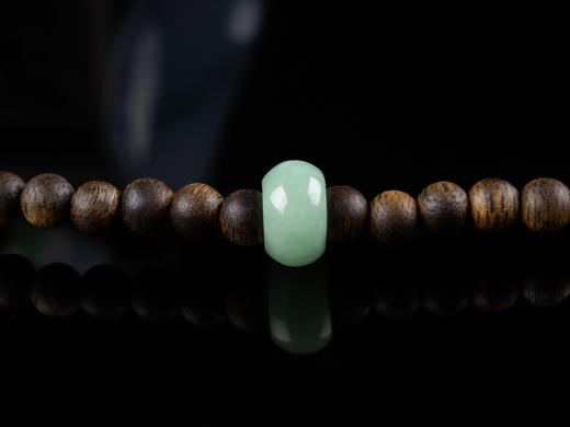 XY0078原创沉香+翡翠飘花紫罗兰福瓜挂件 商品图5